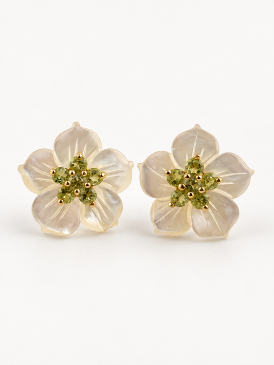 Estate 14K Gold Peridot Carved Mother of Pearl Flower Stud Earrings 16mm