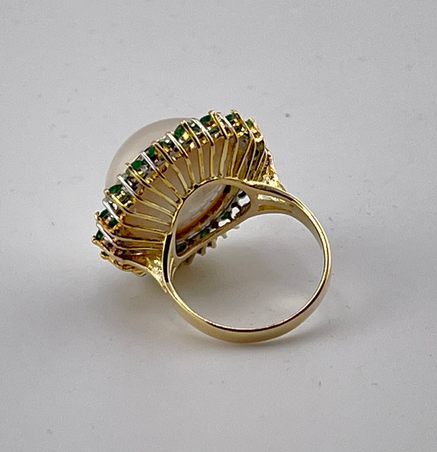 14k YG Diamond & Emerald Halo Mabe Pearl Ring
